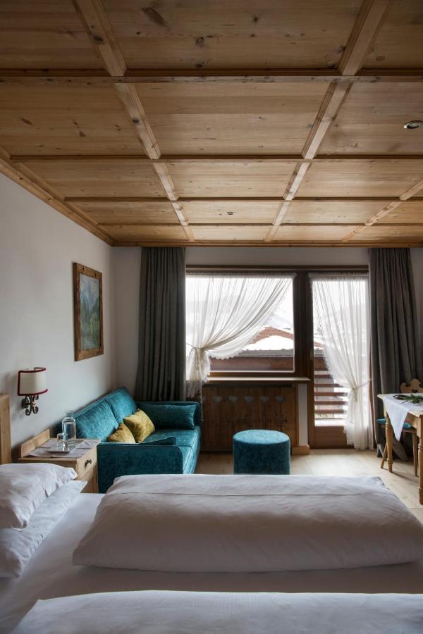 Mountain Home Villa Anna セルヴァ・ディ・ヴァル・ガルデーナ エクステリア 写真