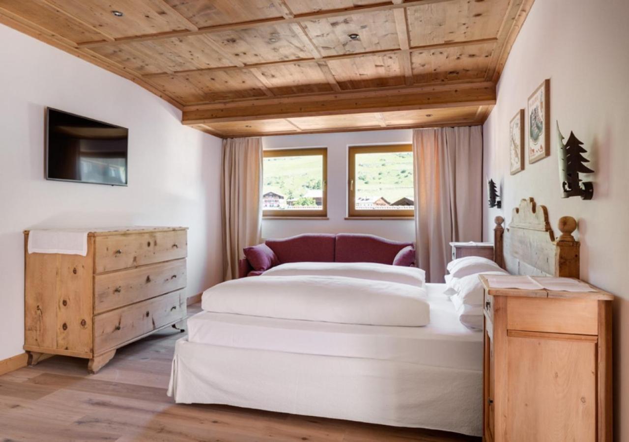 Mountain Home Villa Anna セルヴァ・ディ・ヴァル・ガルデーナ エクステリア 写真