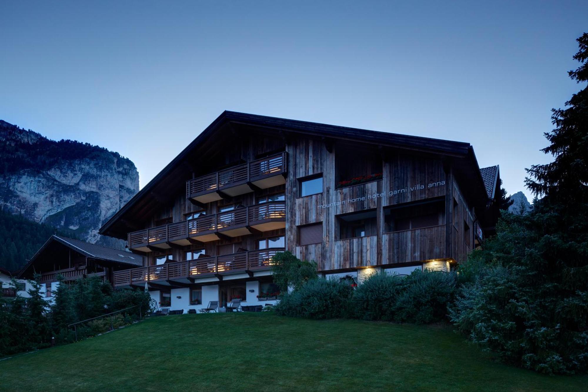 Mountain Home Villa Anna セルヴァ・ディ・ヴァル・ガルデーナ エクステリア 写真